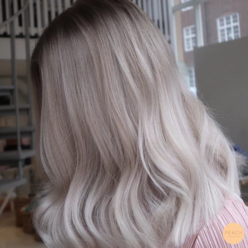 Kall blond hårfärg lob