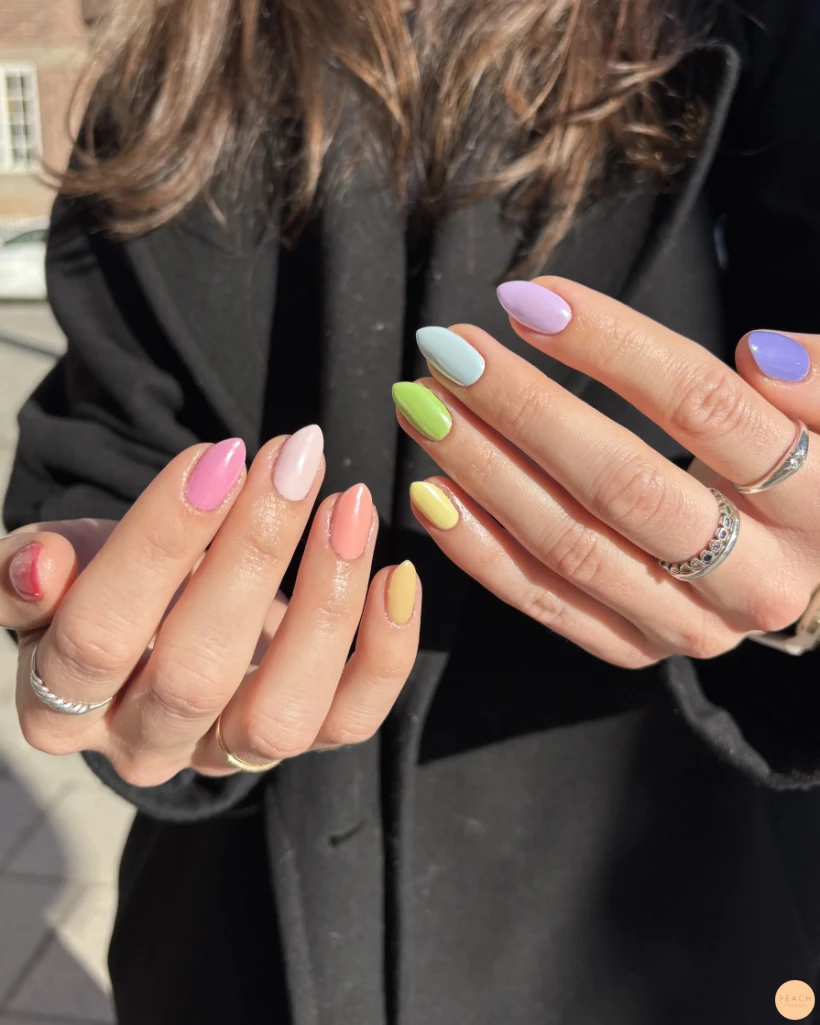 Pastell naglar chrome