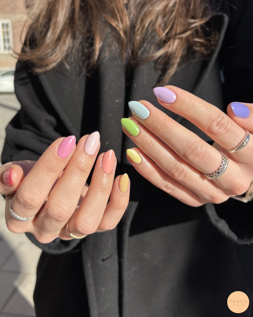 Pastell naglar chrome