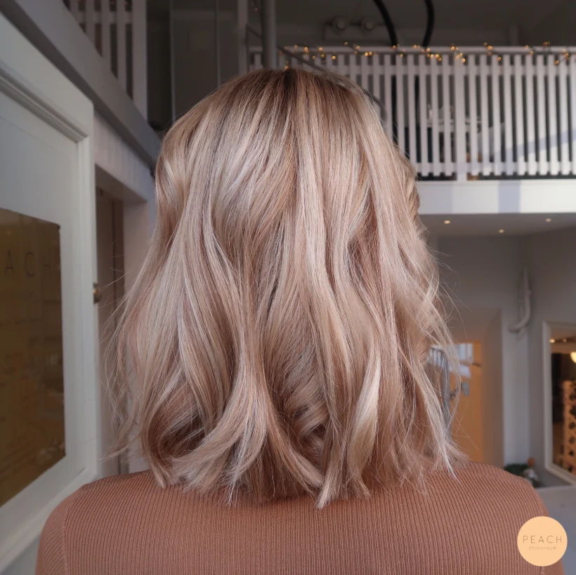 Karamell - honungs - blond med kontraster stockholm