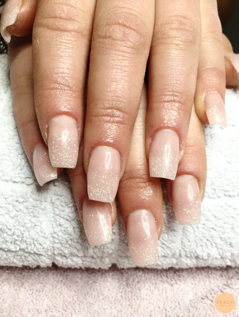 Naturella glitternaglar