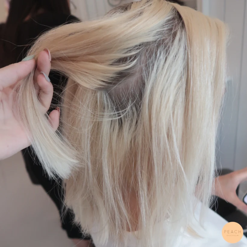Från helblondering till lyxig blond färg