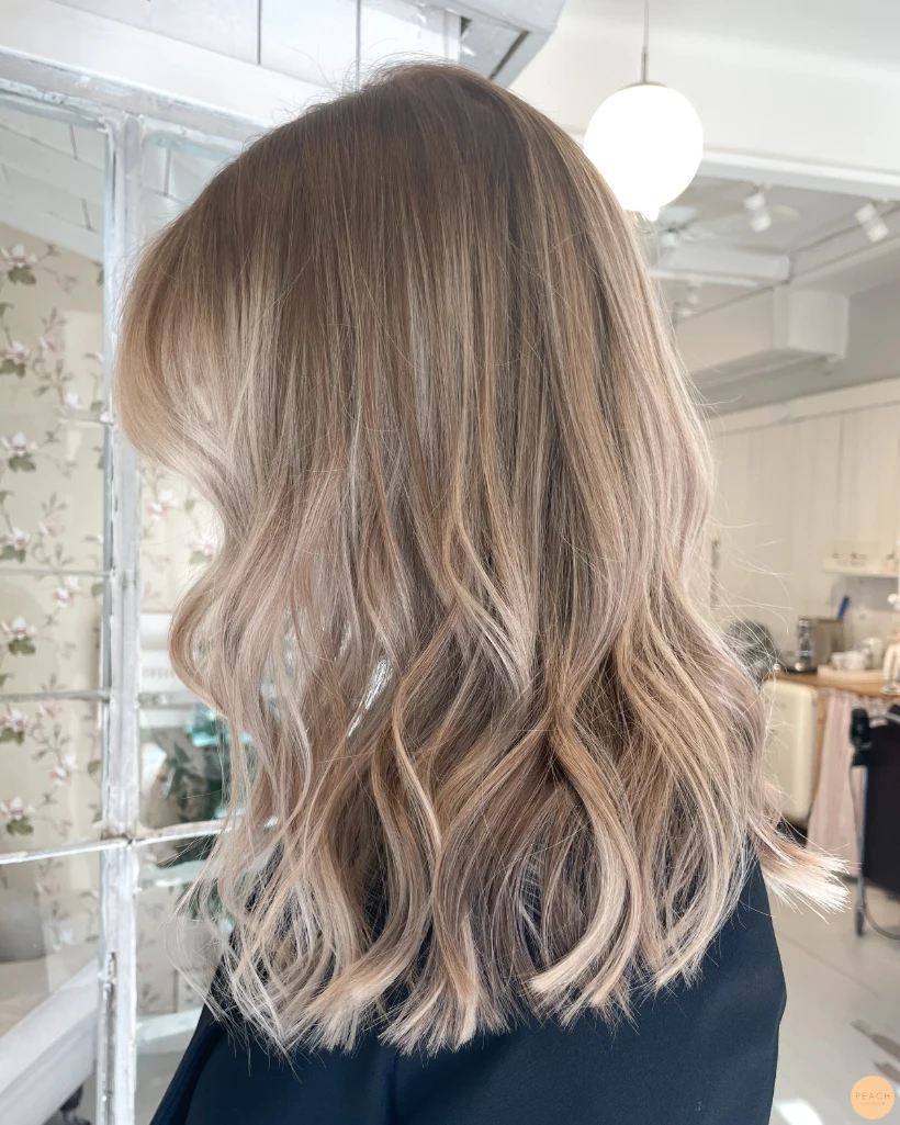 Sand beige hårfärg