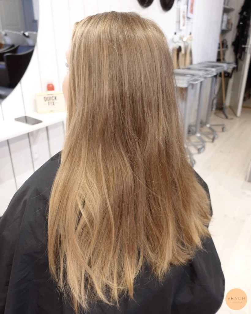 Sommar blond balayage – salongsresultat av Alicia Siverman, 20 juni 2022
