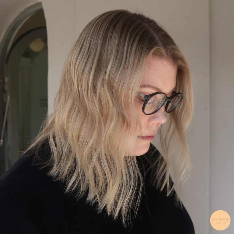 Naturlig beige balayage med lowligts