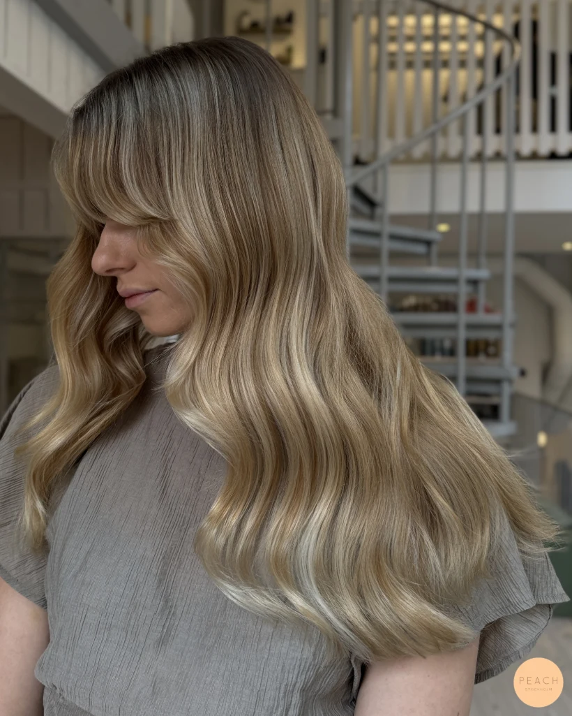 Warm blonde med mjuka teasylights