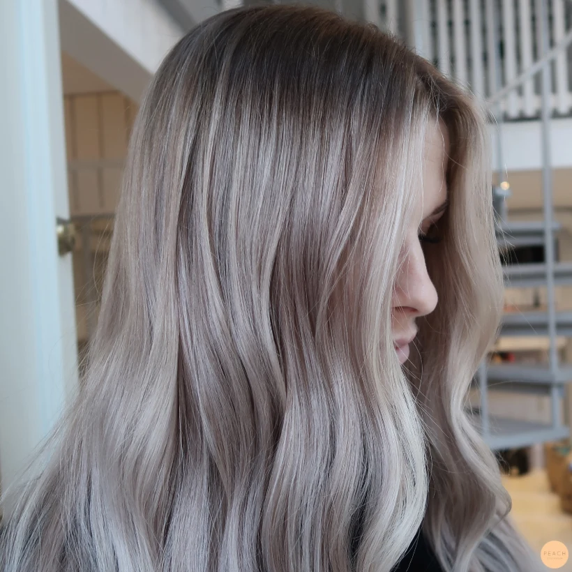 Face frame blond