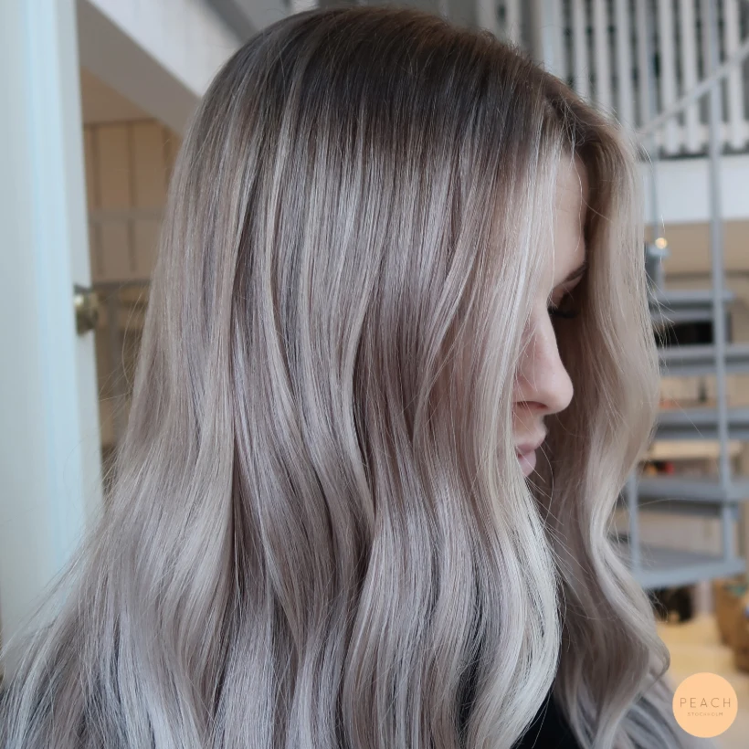 Face frame blond