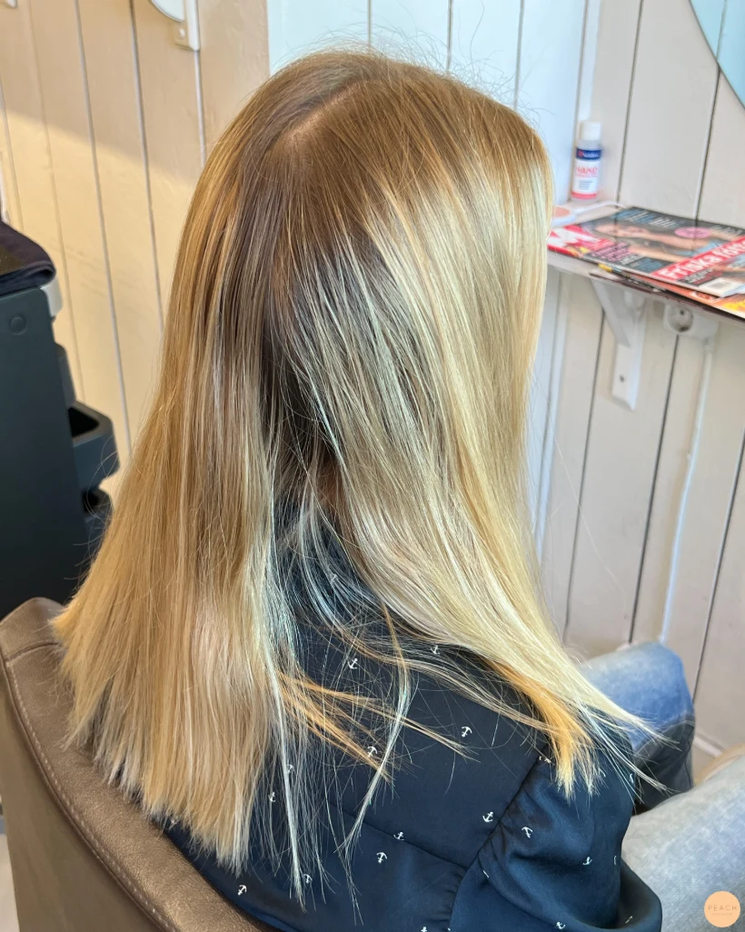 Champagne blonde 🥂