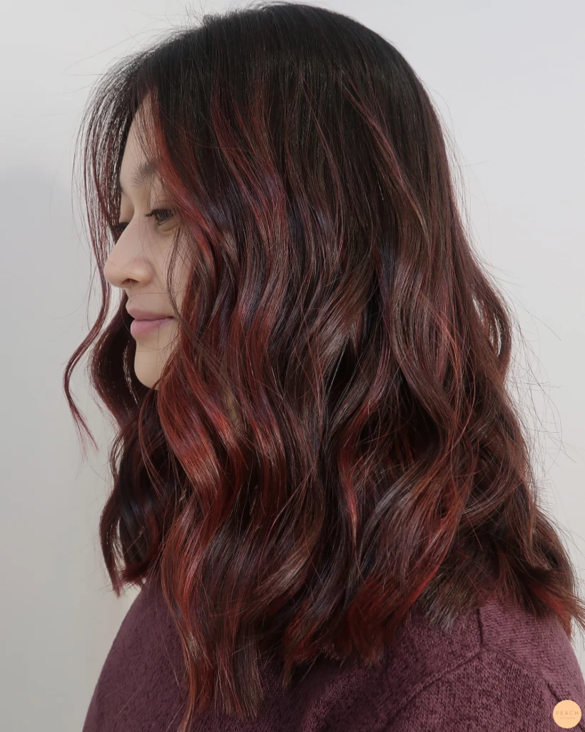 Röd lila balayage