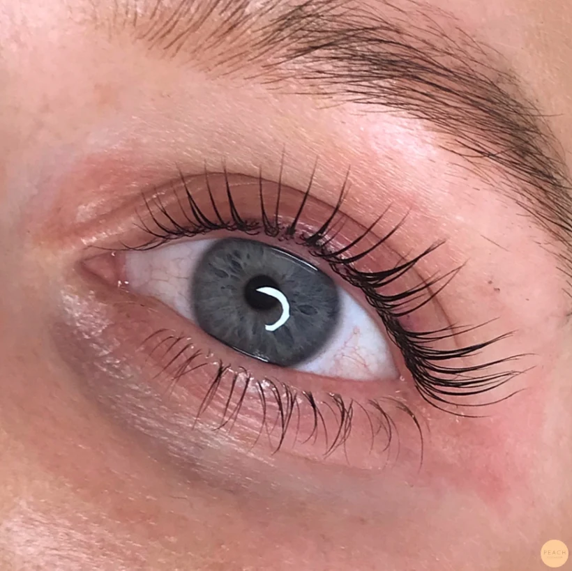 Yumi lashes stockholm
