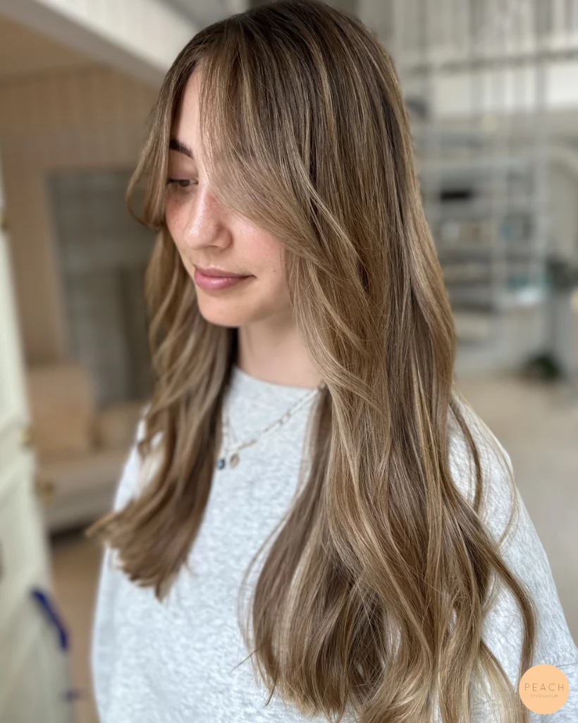 Bronde balayage med varm nyansering