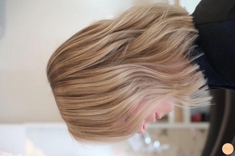 Balayage i ett blont hår