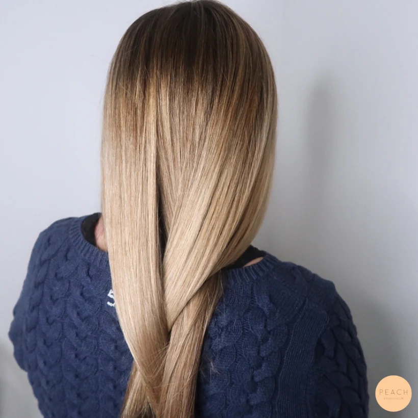 Balayage blond med sval nyansering