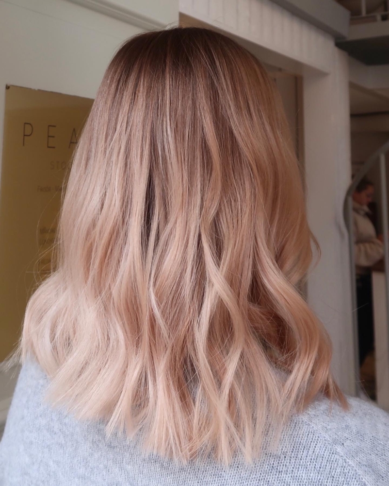Peach strawberry blonde hair