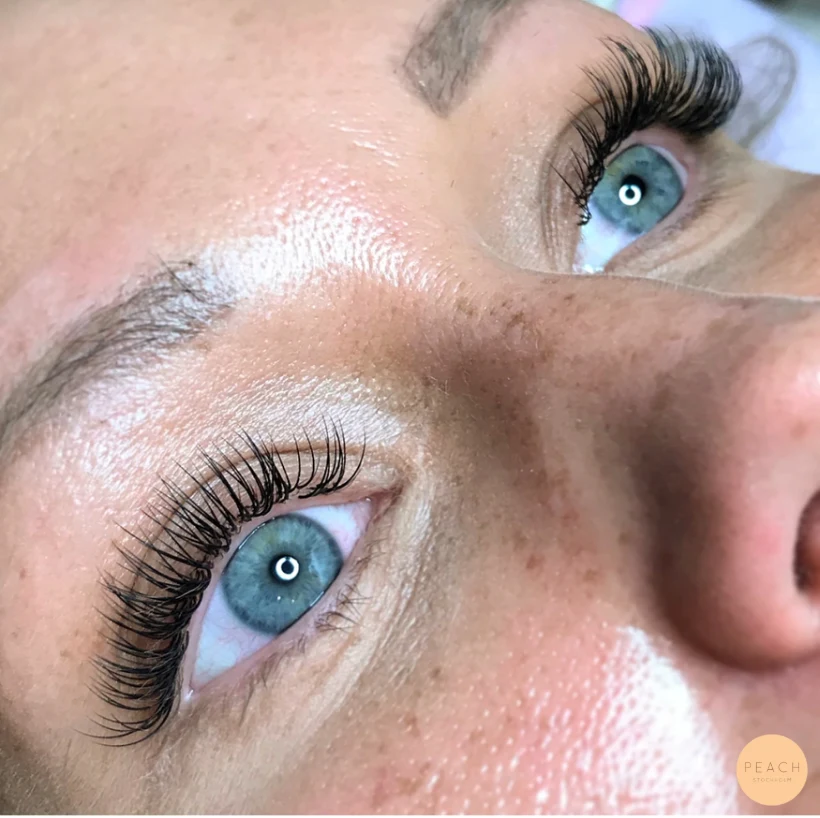 Naturlig fransförlängning – salongsresultat av Amanda Da Silva, 9 april 2018