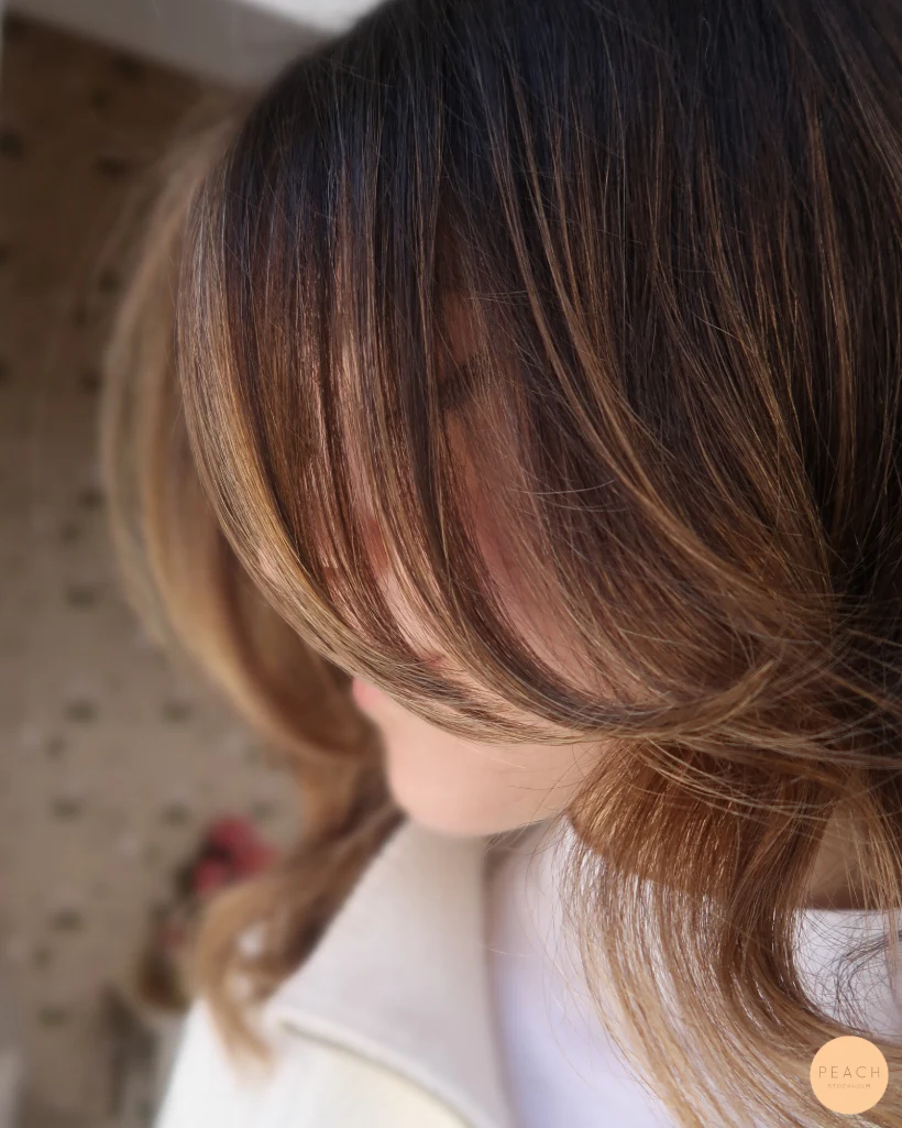 Balayage på mörkt hår med faceframe