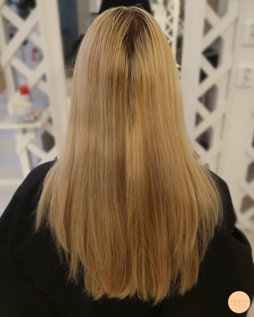 Beige blond med gardinlugg