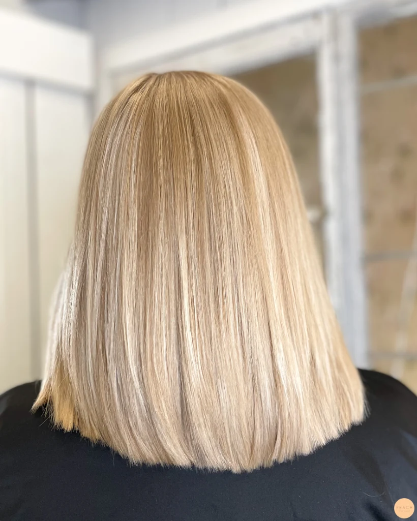 Varm blond nyans med highlights