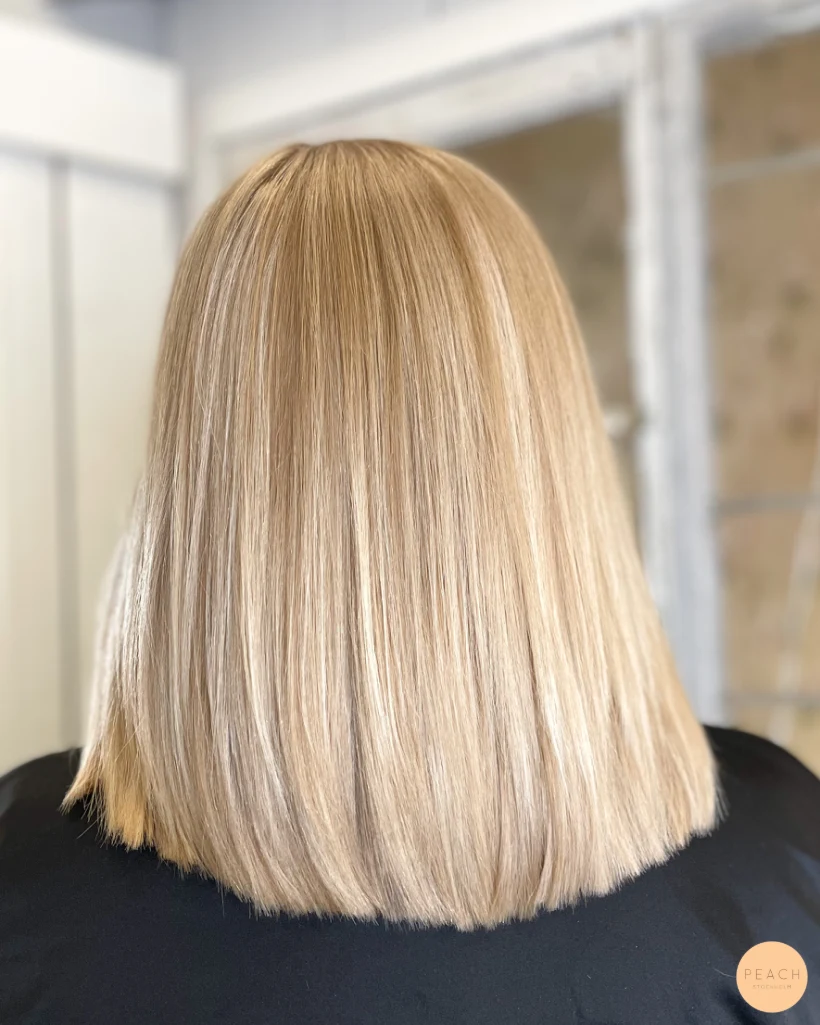 Varm blond nyans med highlights