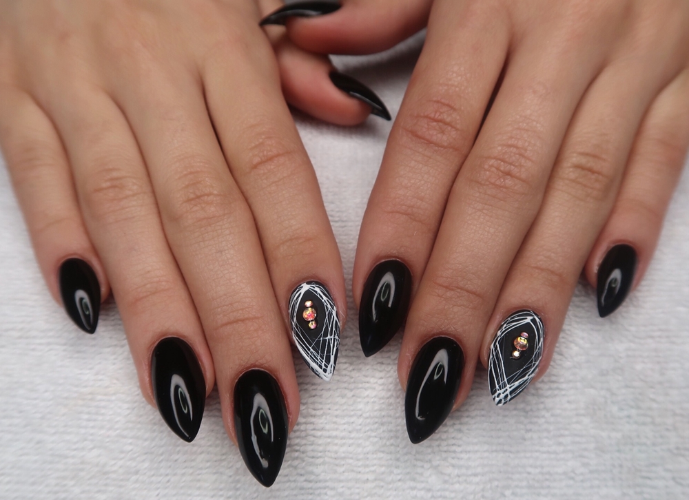 Halloween inspirerade naglar