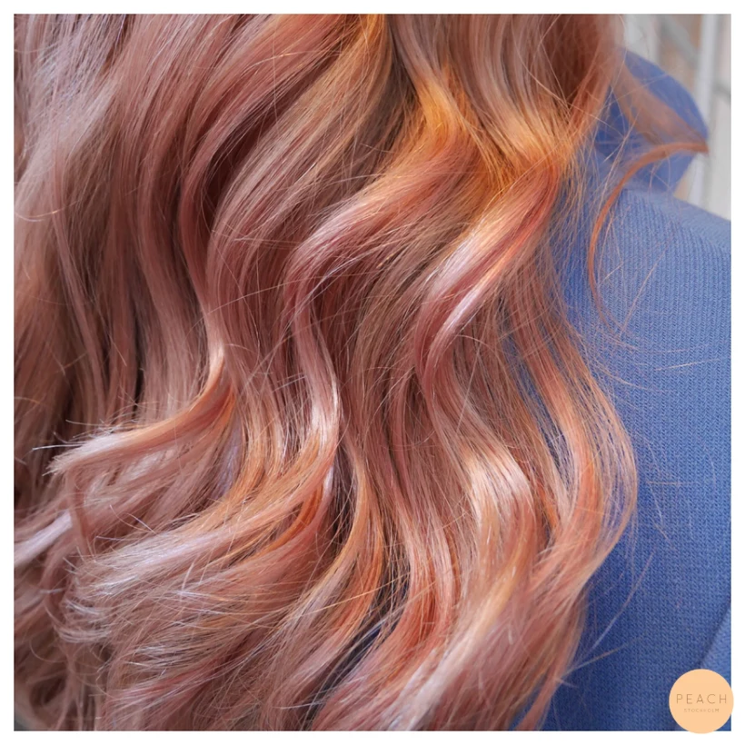 Från blond till rosa hår