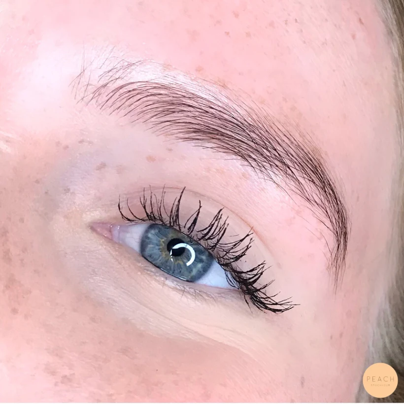 YUMI BROWS perfekta bryn