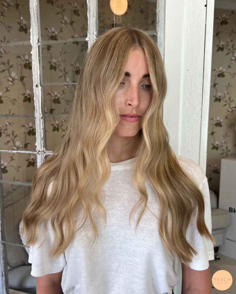 Soft creamy blonde long hair 🌸🌸
