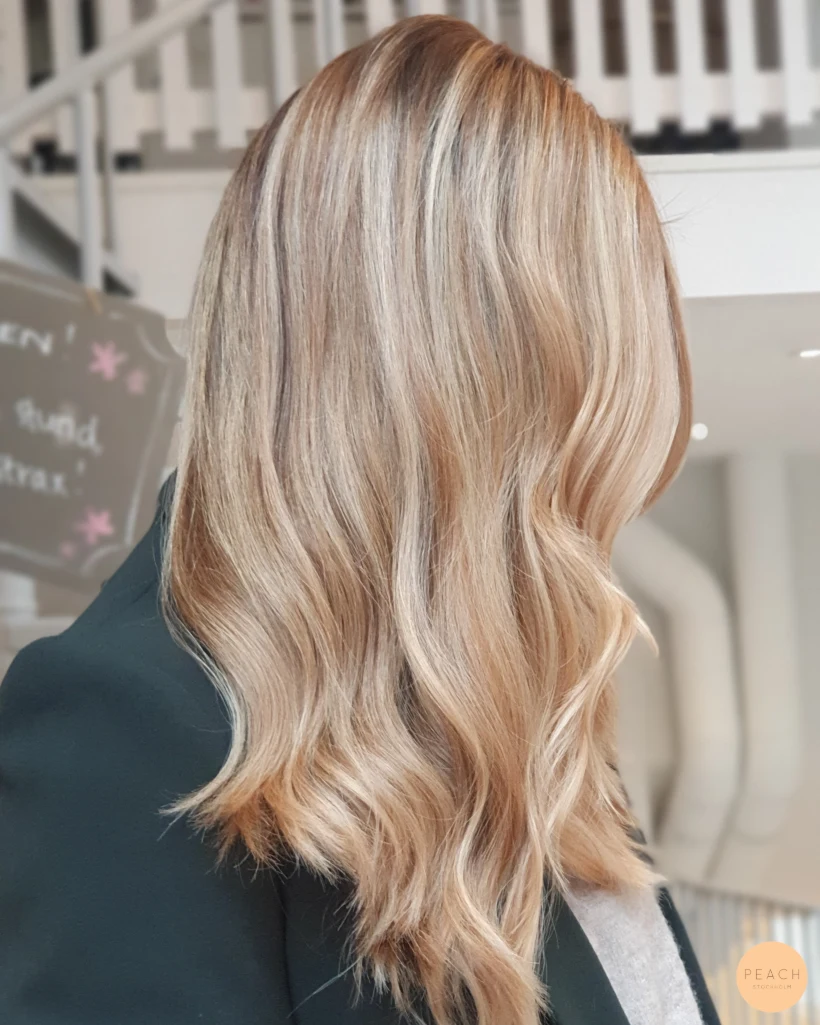 Ribbon Blonde