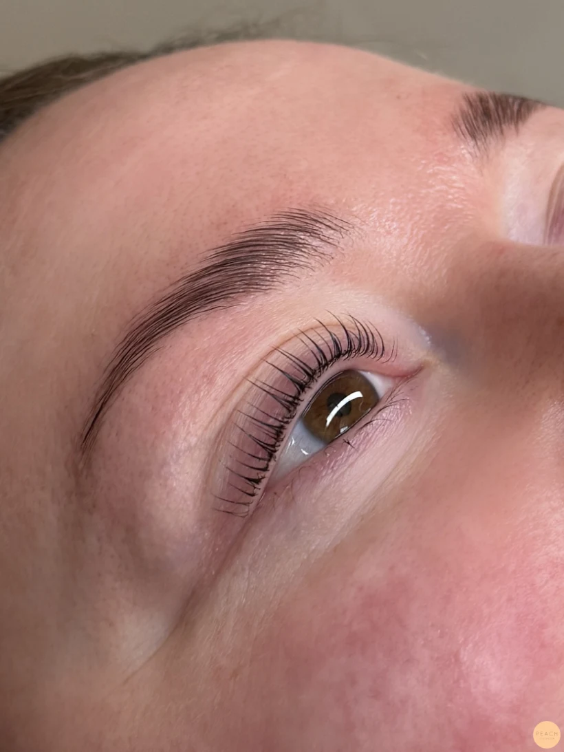 Lashlift browlift före efter