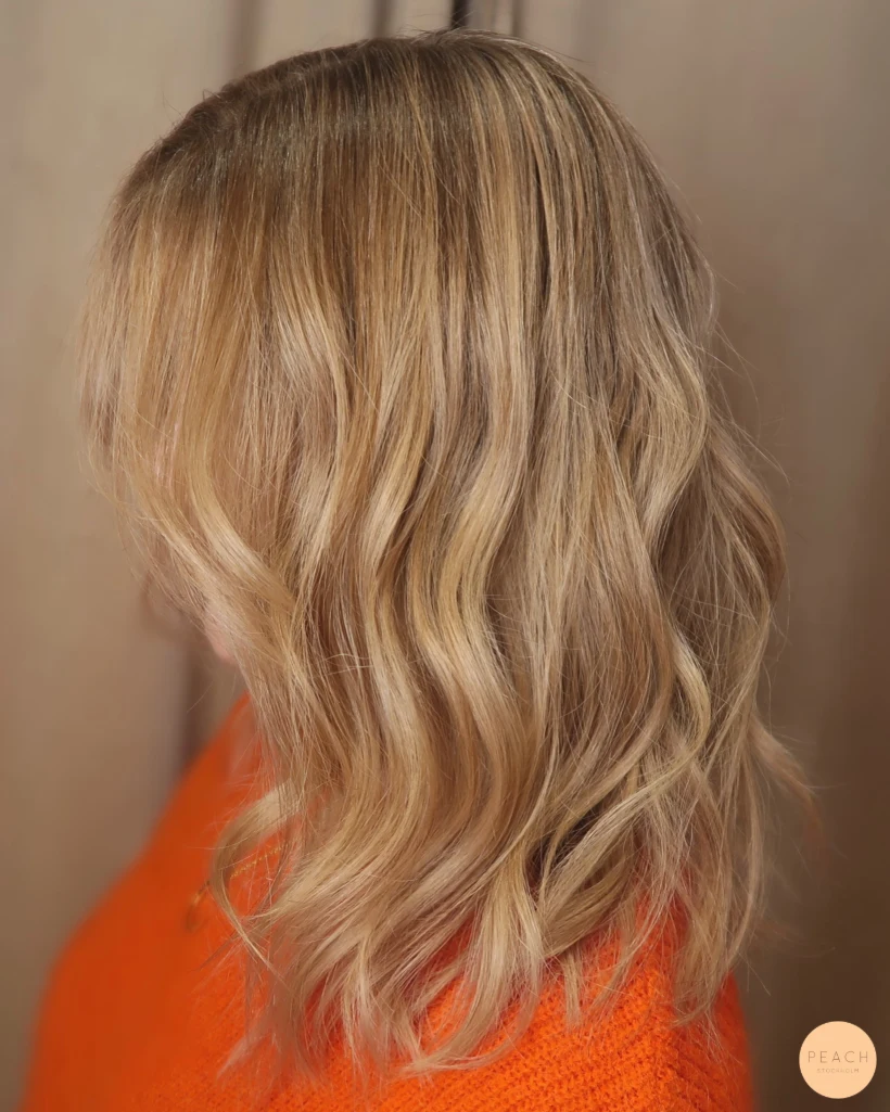 Soft blonde – salongsresultat av Felicia Mankinen, 14 december 2021