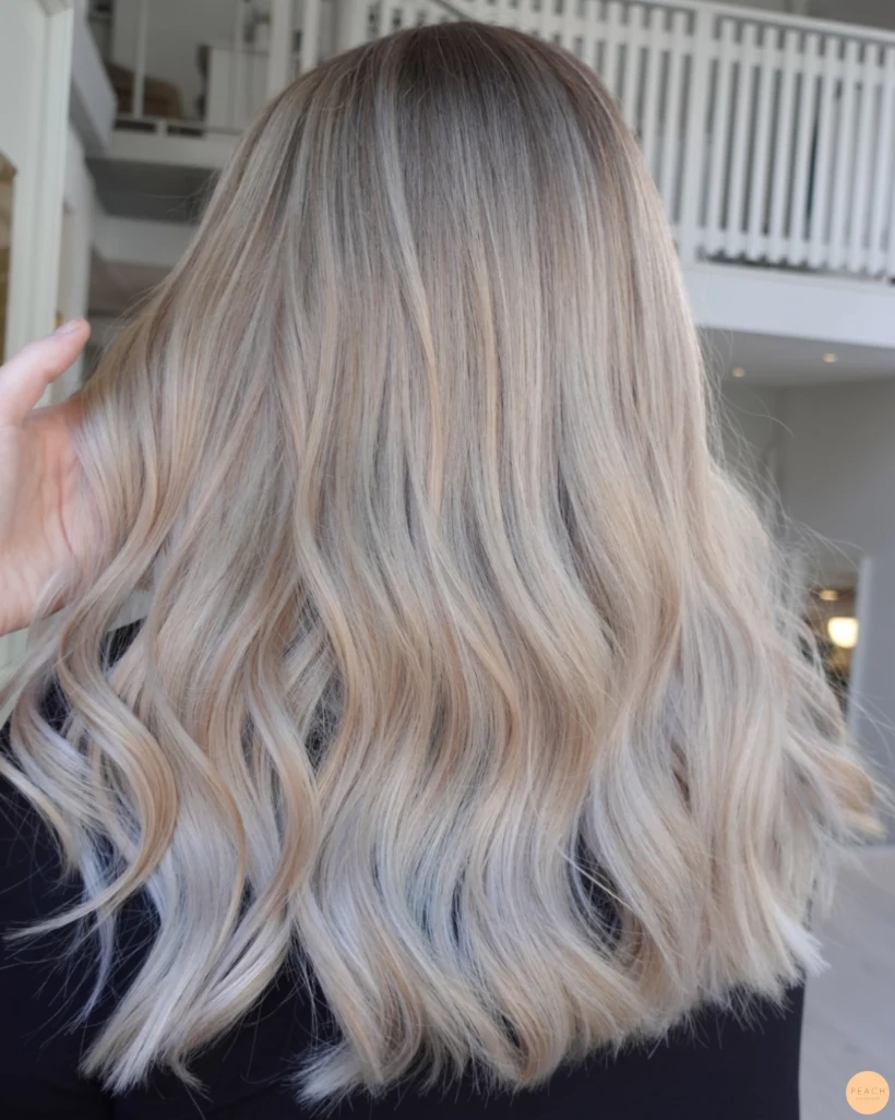 Sommar blond balayage