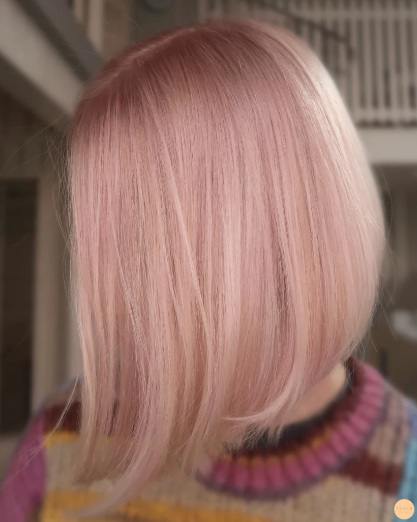 Pastellrosa hårfärg