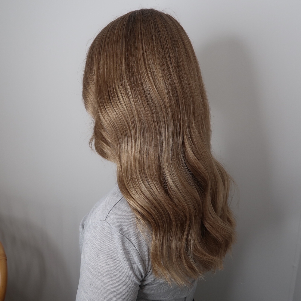 Lowlights i blont hår