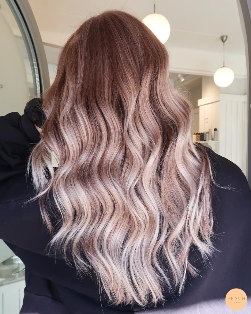Blond balayage med faceframing