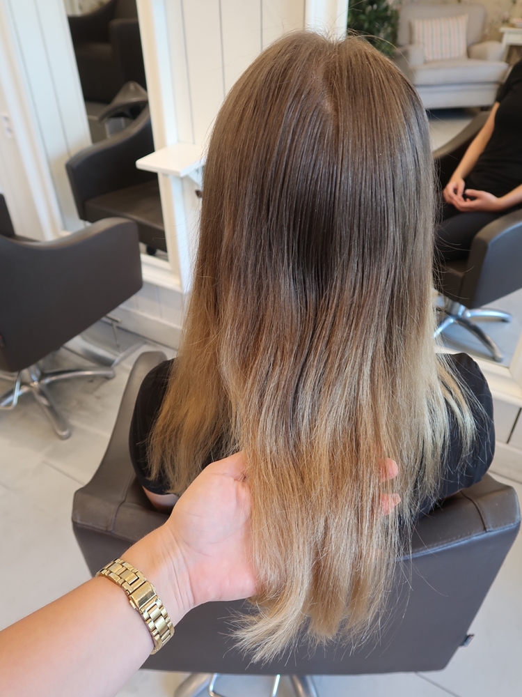 Naturliga blonda slingor