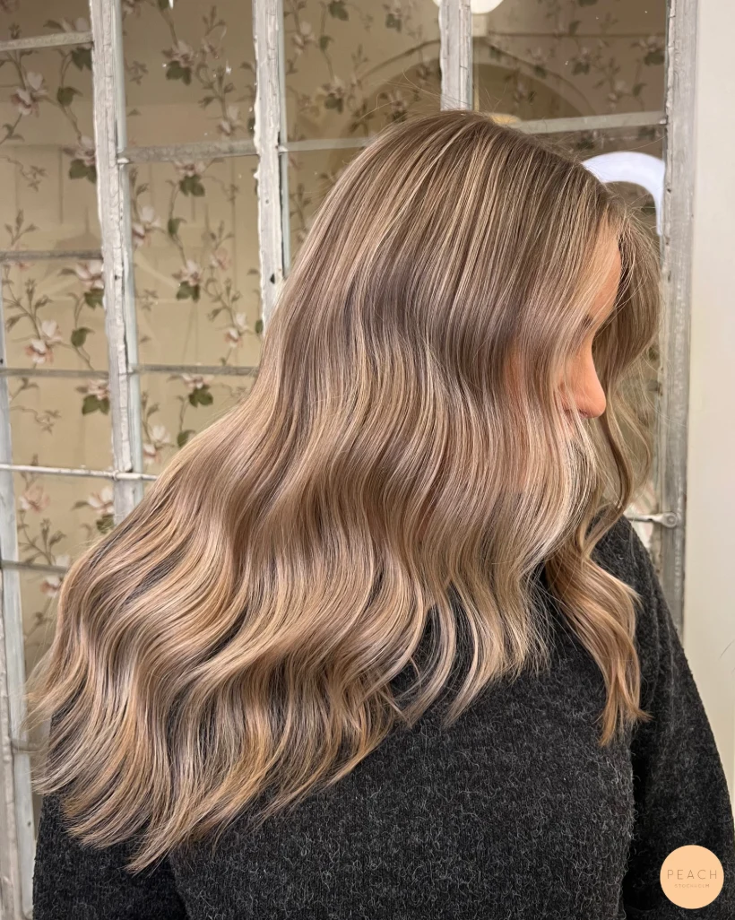 Soft Creamy balayage💫