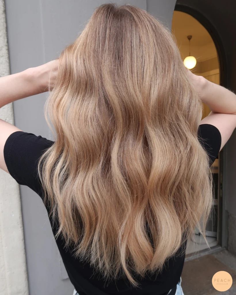 Soft balayage – salongsresultat av Elin Granqvist, 1 juli 2021