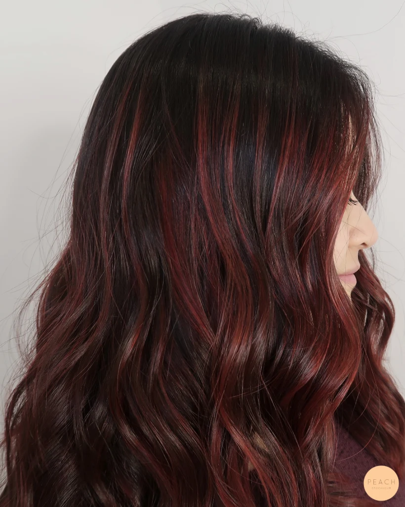 Röd lila balayage