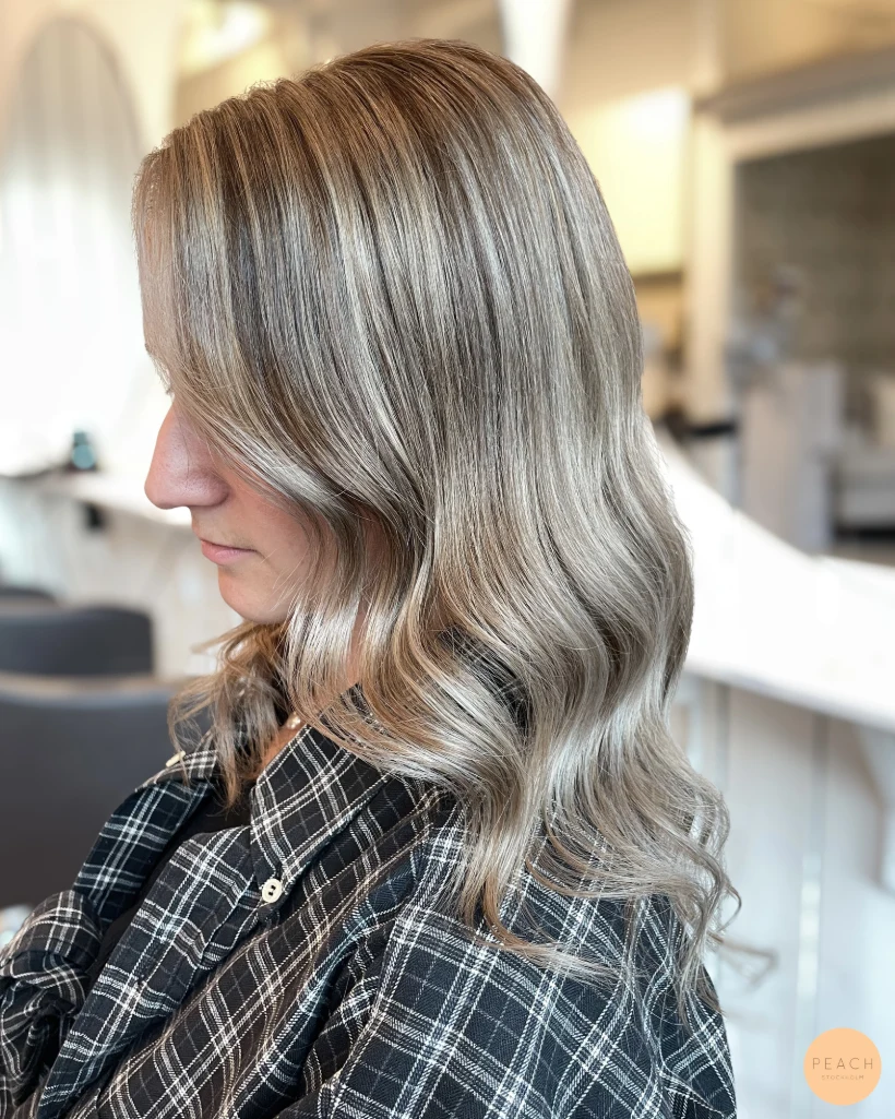 ✨ Kall blond hårfärg