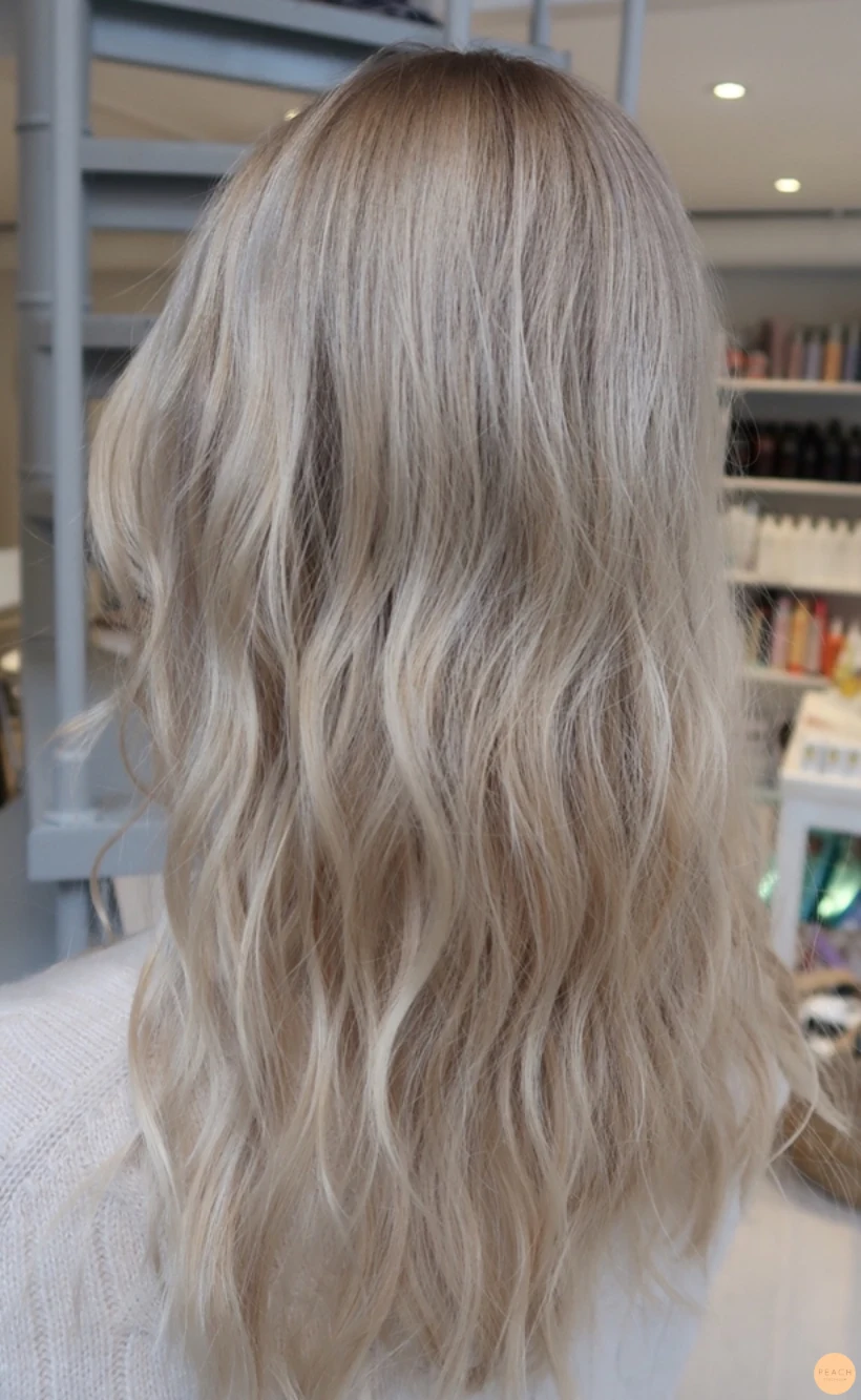 Från hemmablekt till naturligt blond