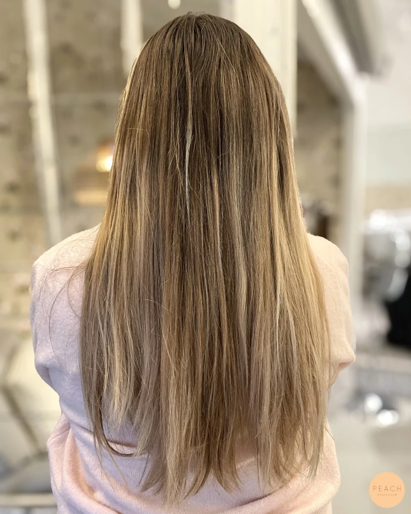 ✨🫶🏼 Crisp blonde hair with lowlights