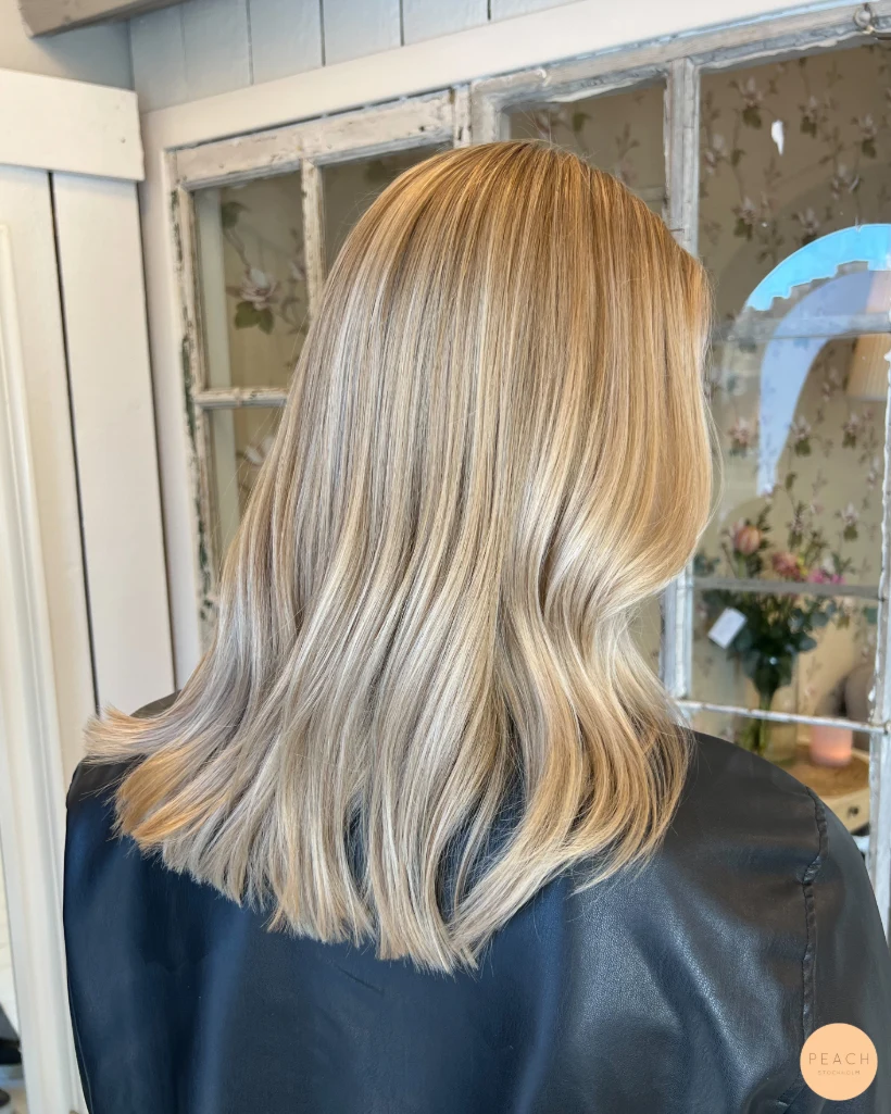 Light beige blonde