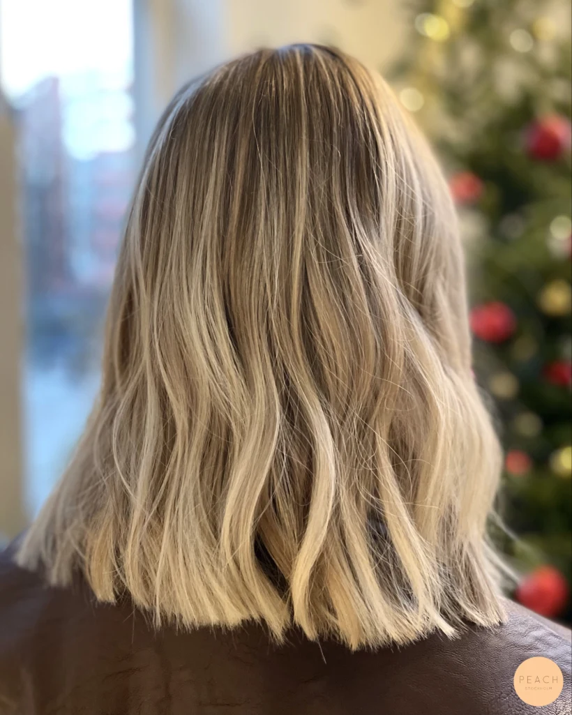 Kontraster i ljust hår balayage