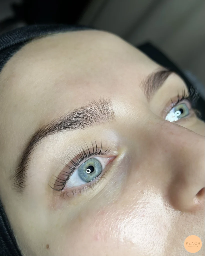 Natural lift with Yumi keratin lashlift