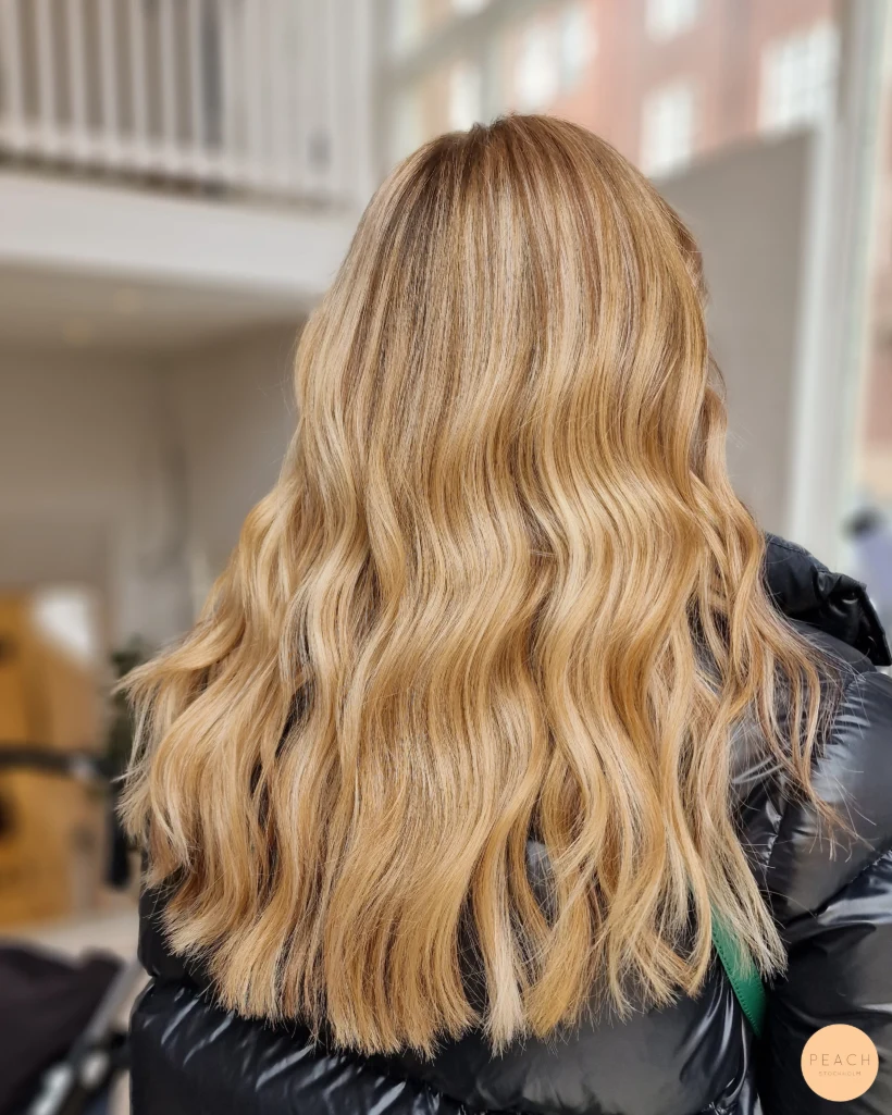 Blonde waves