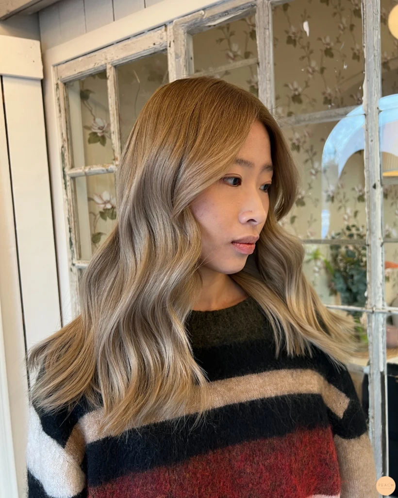 Cool bronde hair color✨🤎