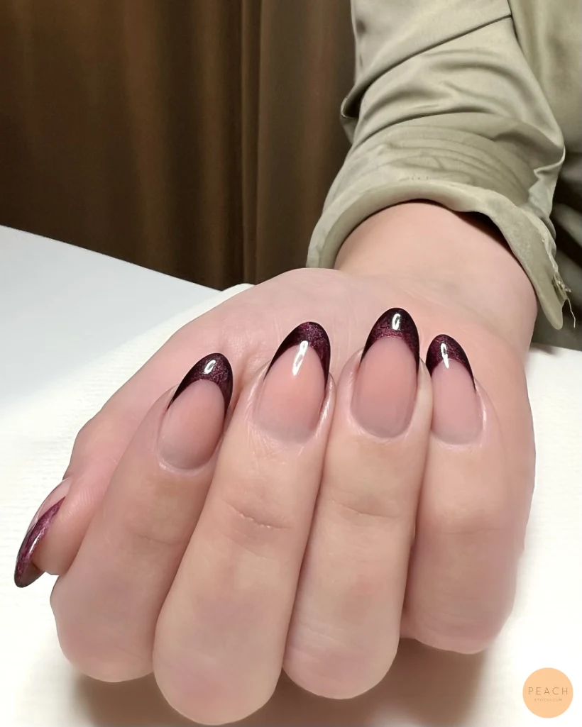 Cat eye fransk manikyr