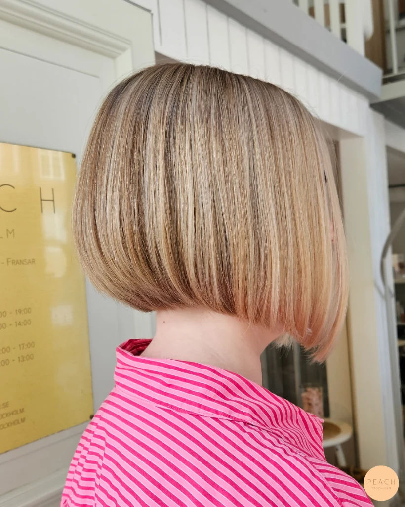 Glossy creamy blonde hair