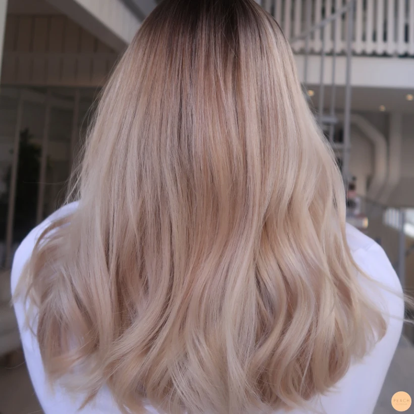 Blond hårfärg varm kall